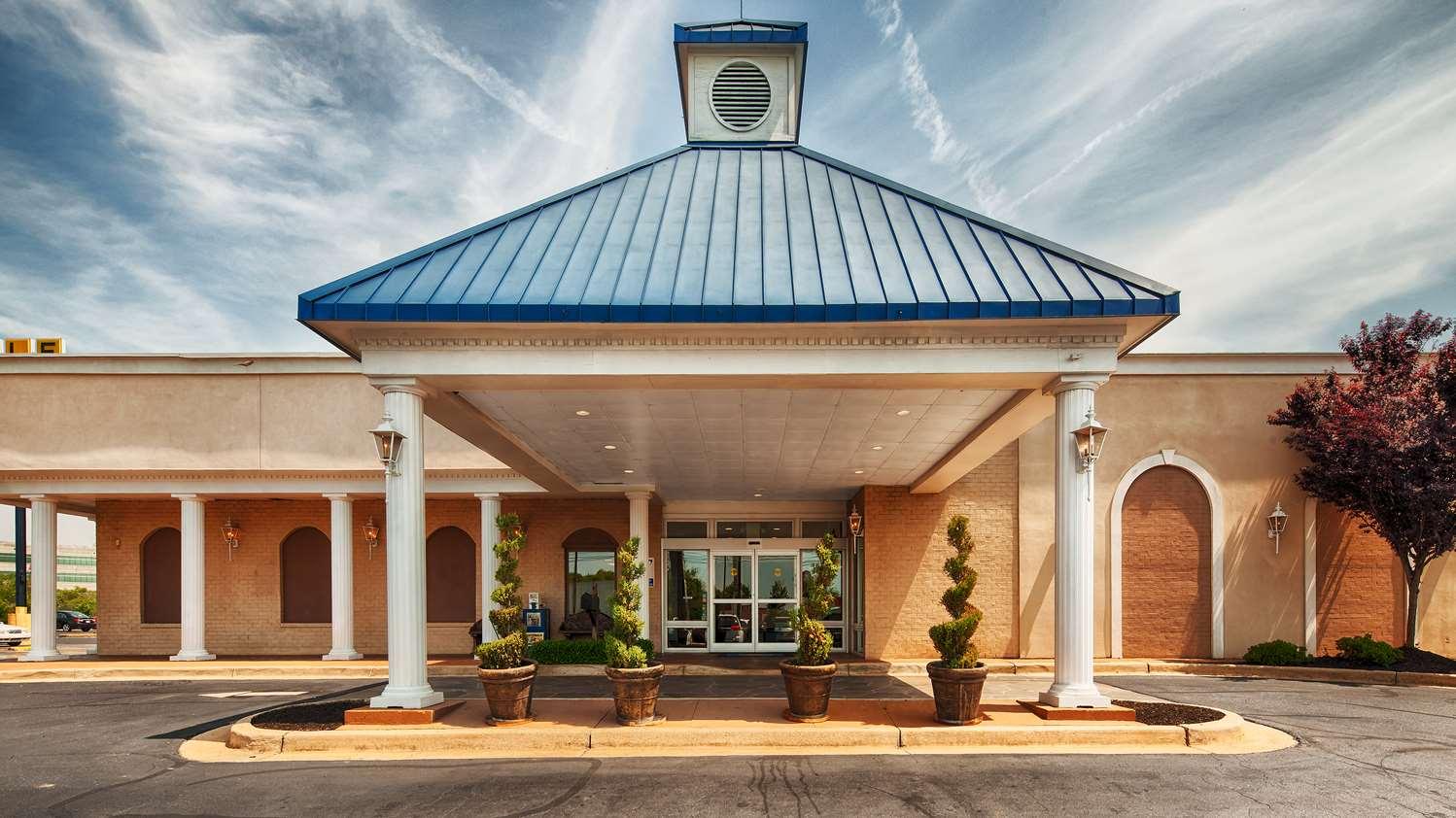 Best Western Greenville Airport Exterior photo