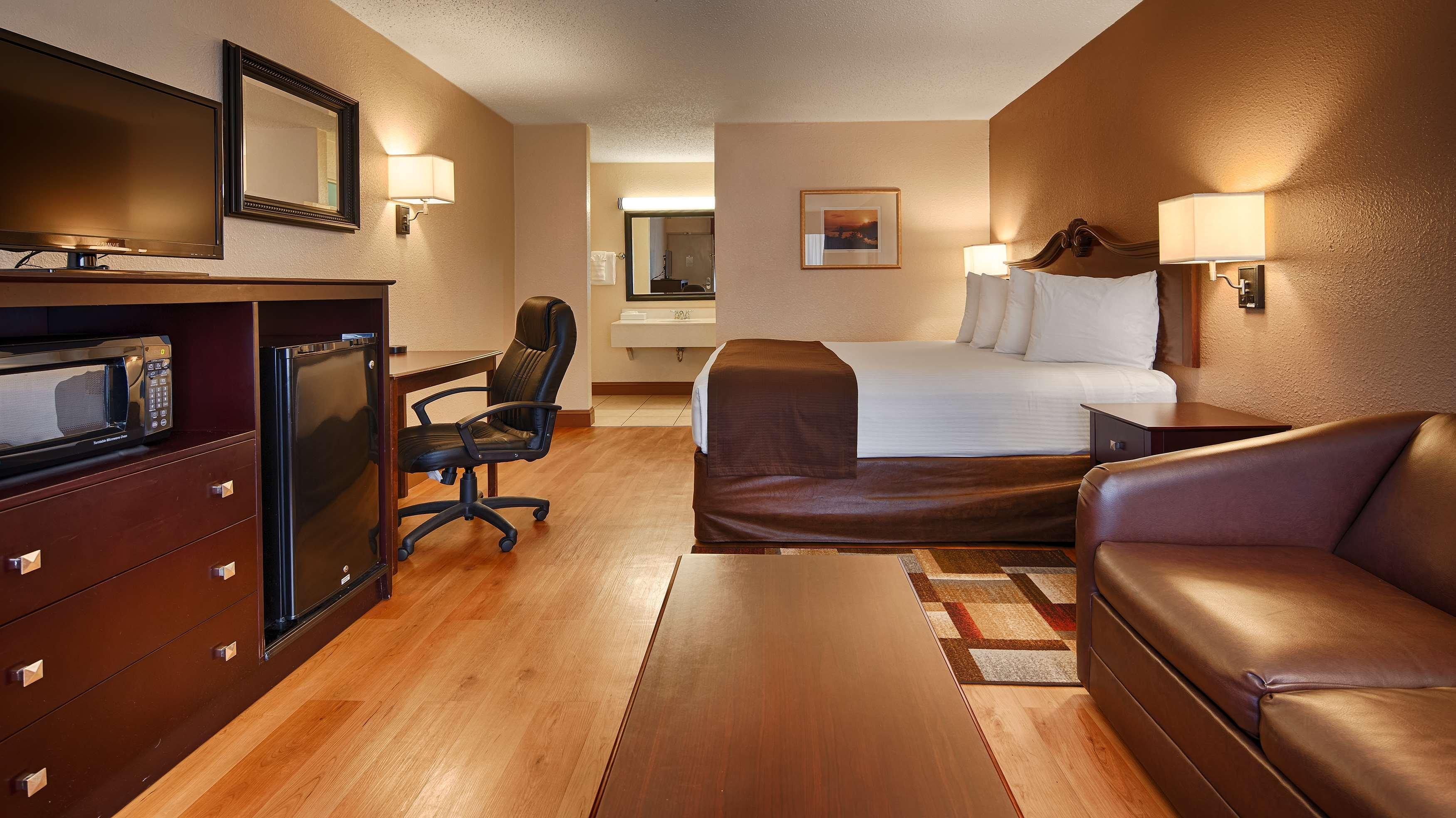 Best Western Greenville Airport Exterior photo