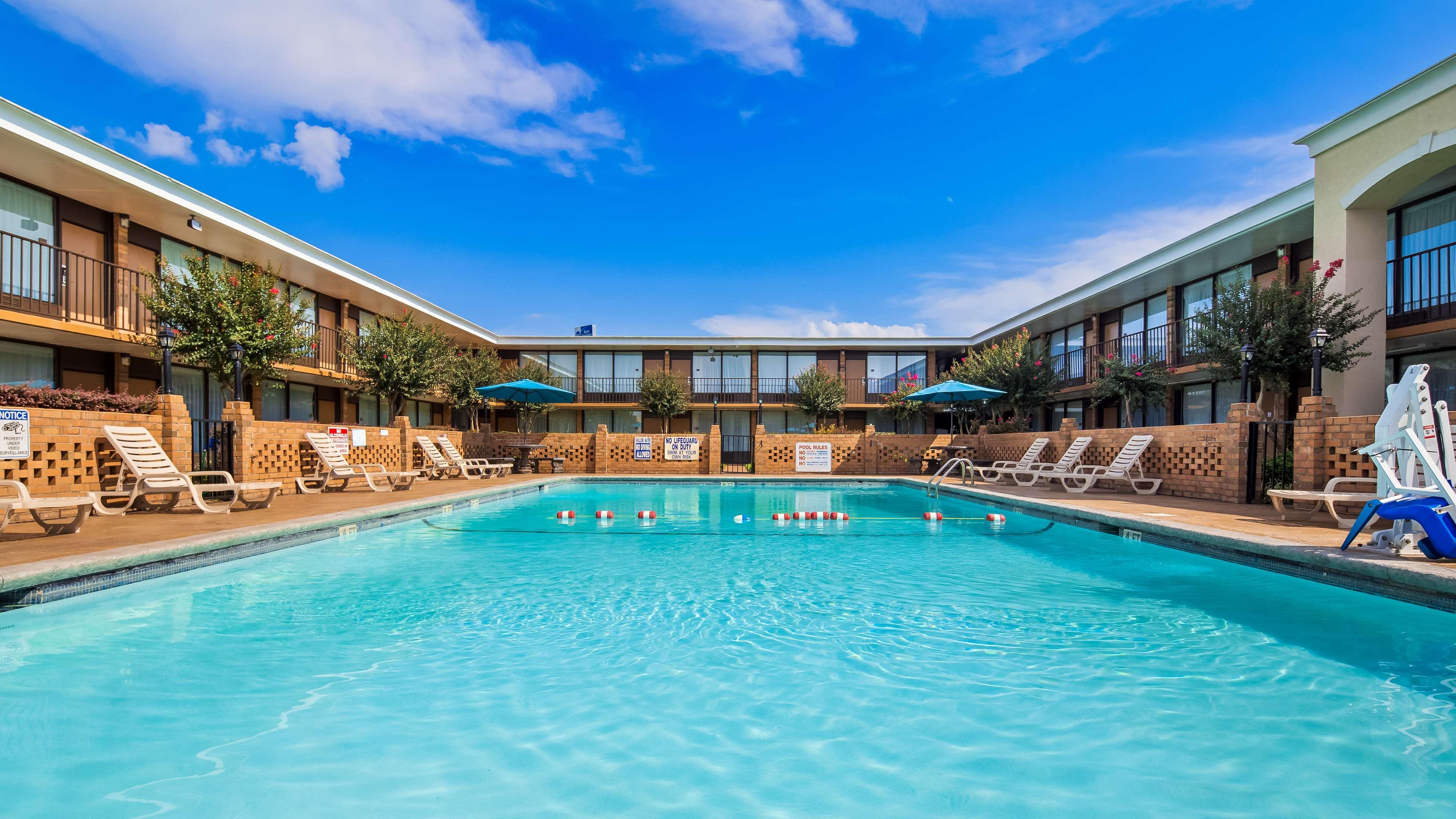 Best Western Greenville Airport Exterior photo